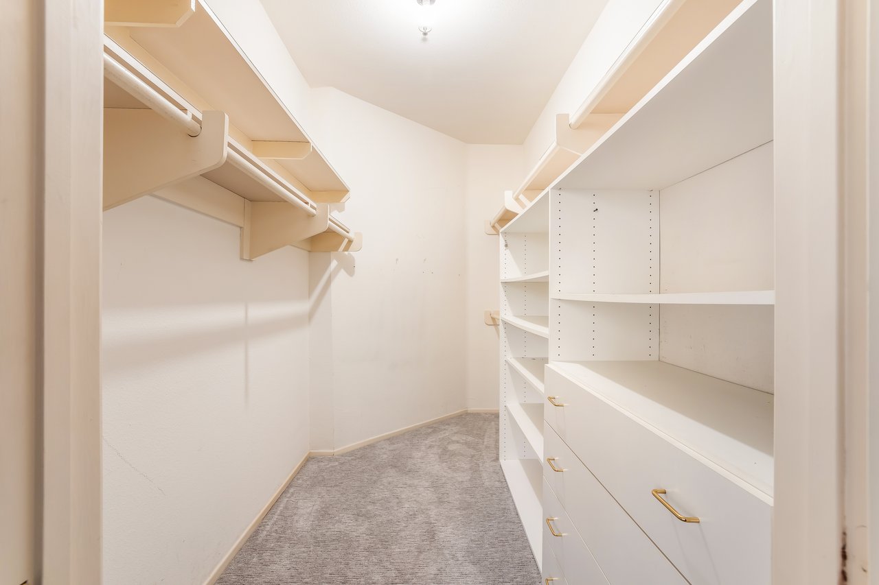 2131 Century Park Ln Unit: 402
