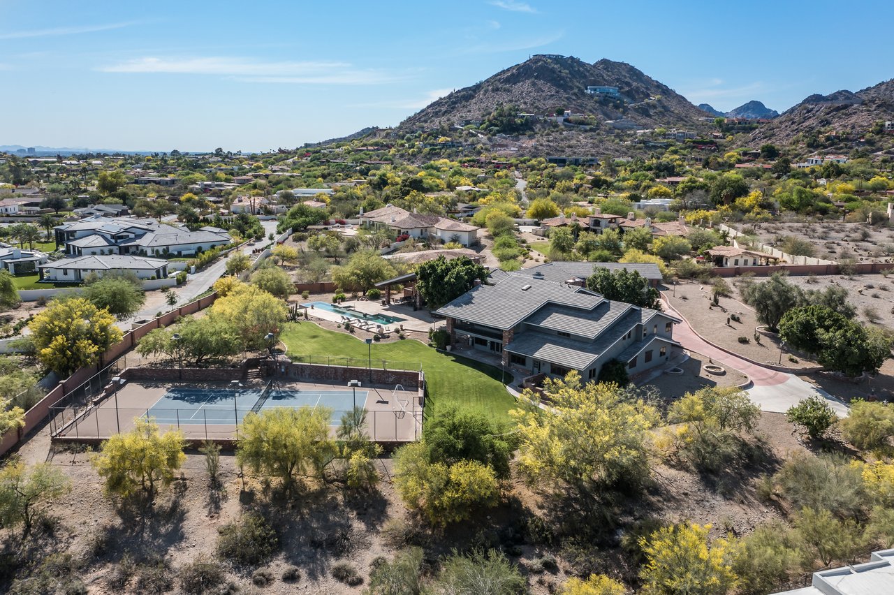 Luxury PV Hilltop Sanctuary
