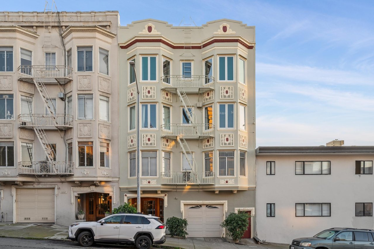 1267 Chestnut Unit 3