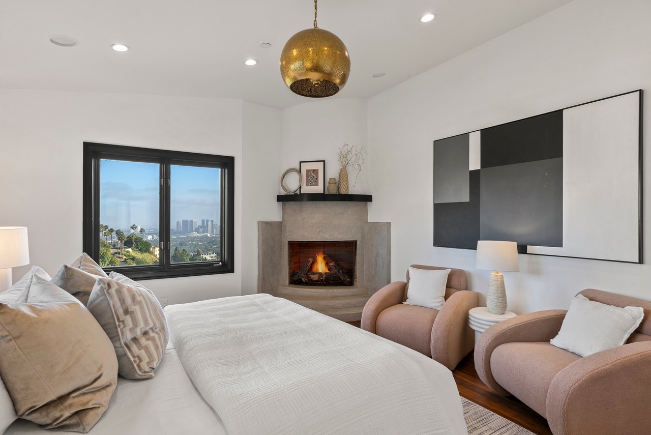 9330 Beverly Crest Dr, Beverly Hills 