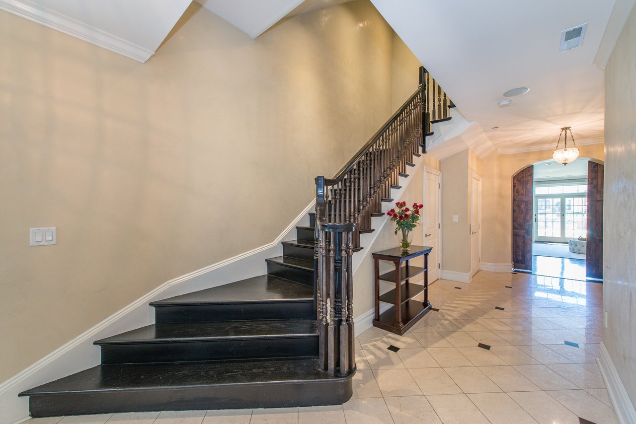 5 Carlyle Ct - The Brownstones at Port Imperial 