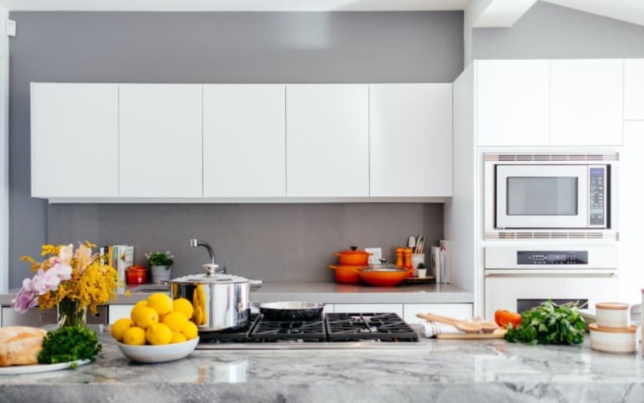Mary Berg on House Hunting and Kitchen Renovations