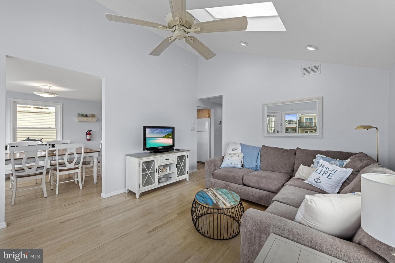 229 Merivale Avenue 2nd Floor