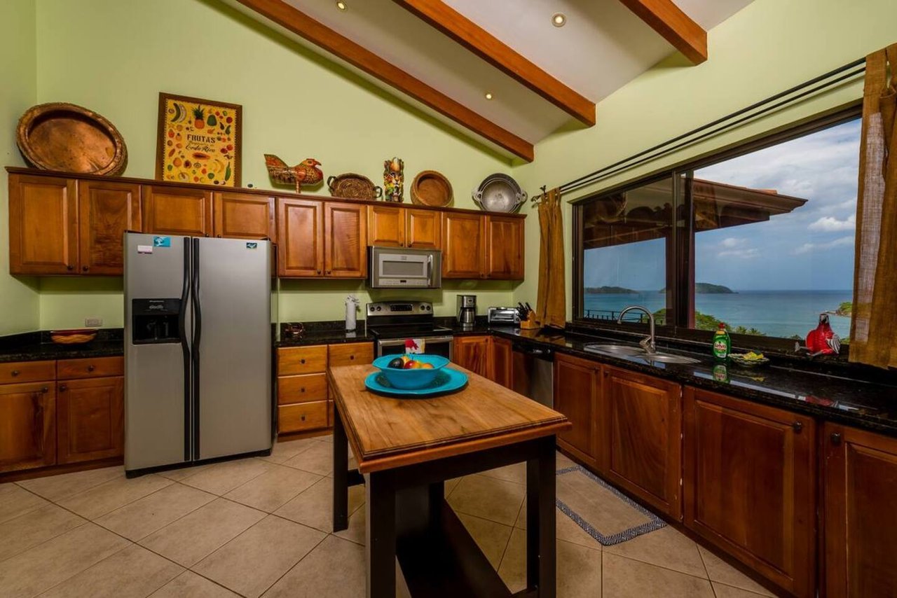 Ocean View Hillside Villa, Flamingo, Guanacaste