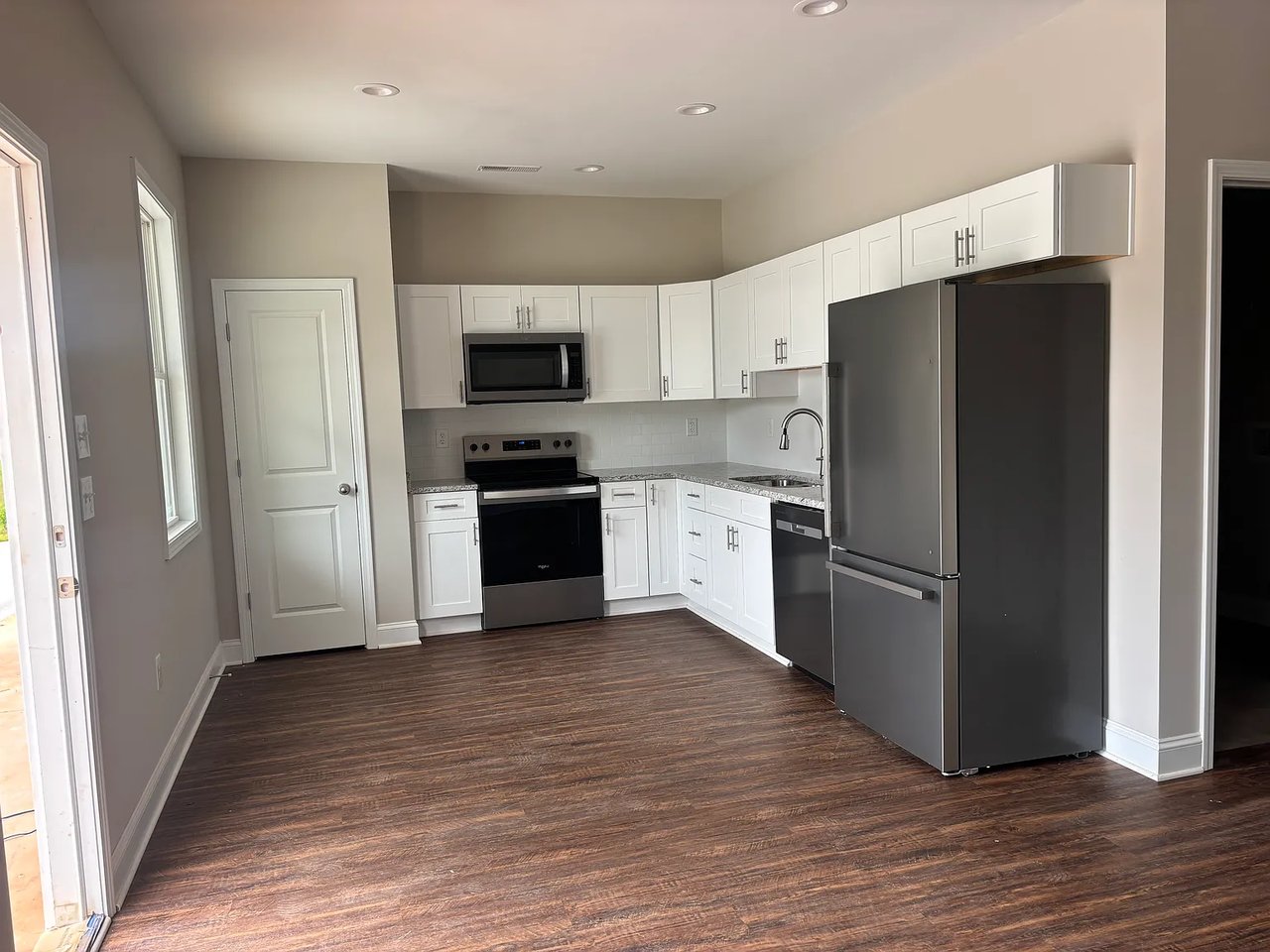 610-612 Vang Ct