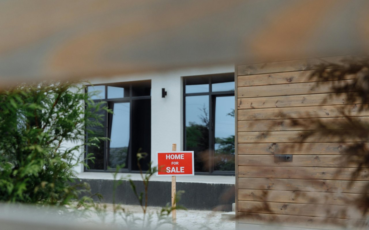 List Now or Wait? A 2026 Seller Checklist