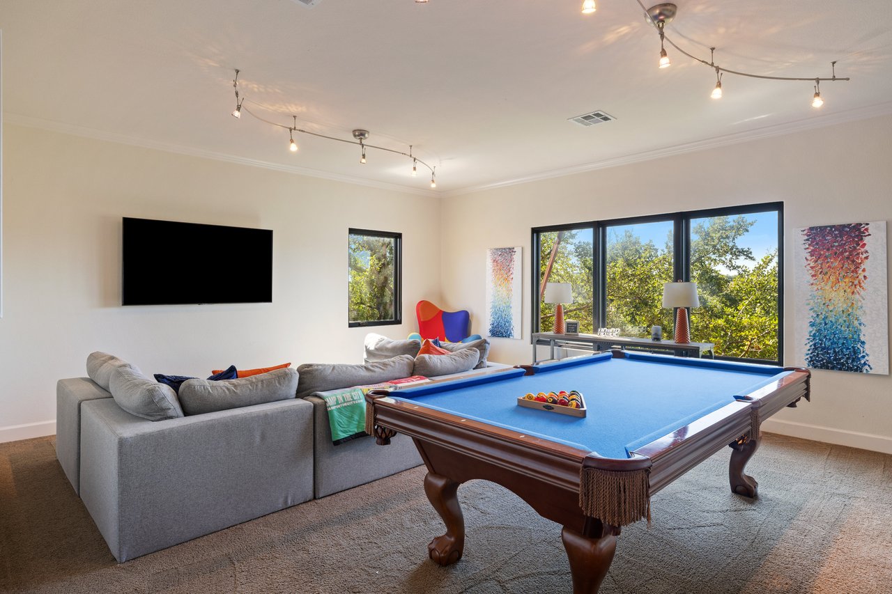 12802 Hacienda Ridge