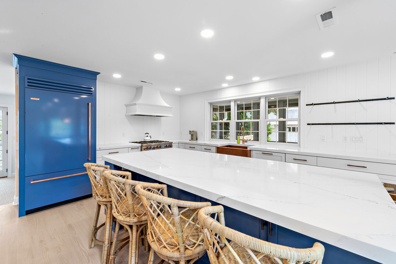 101 Rose Court, Long Beach Township