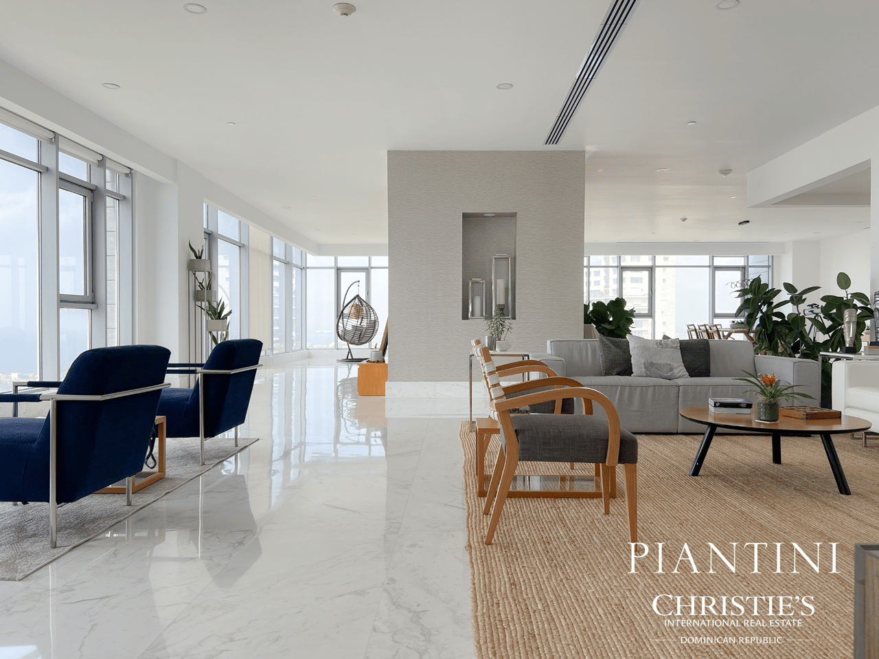 Seurat Luxury Condo