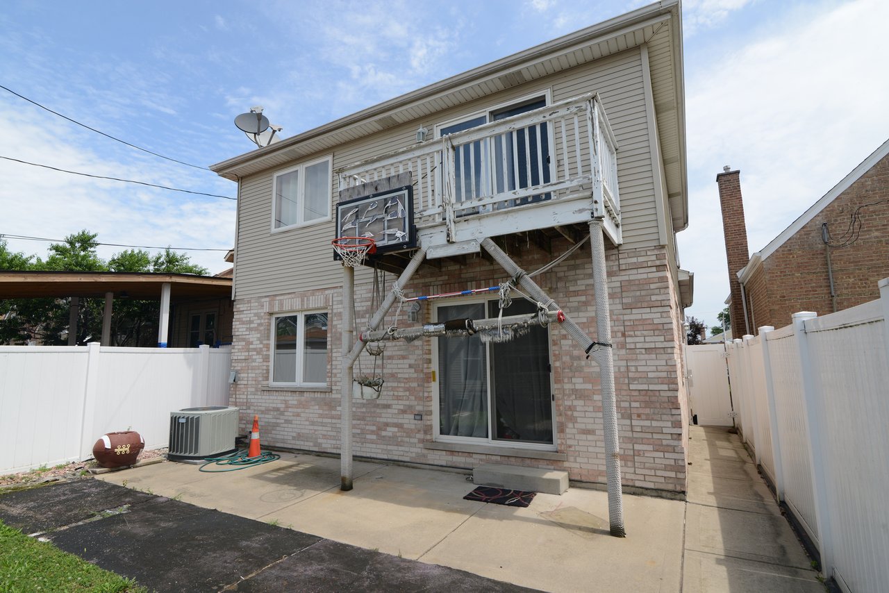 6616 S Knox Avenue, Chicago IL