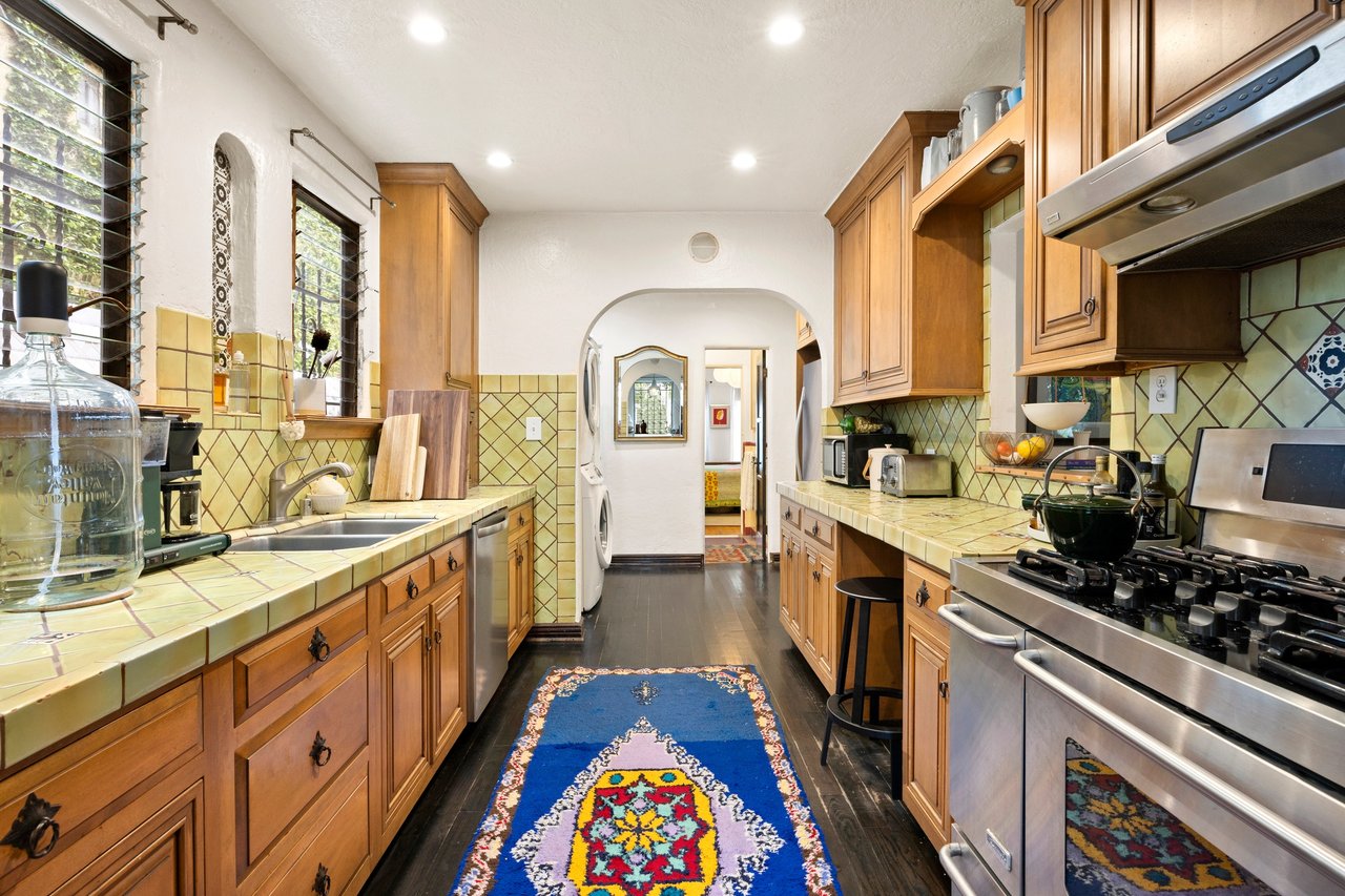 1118 S. Crescent Heights Boulevard