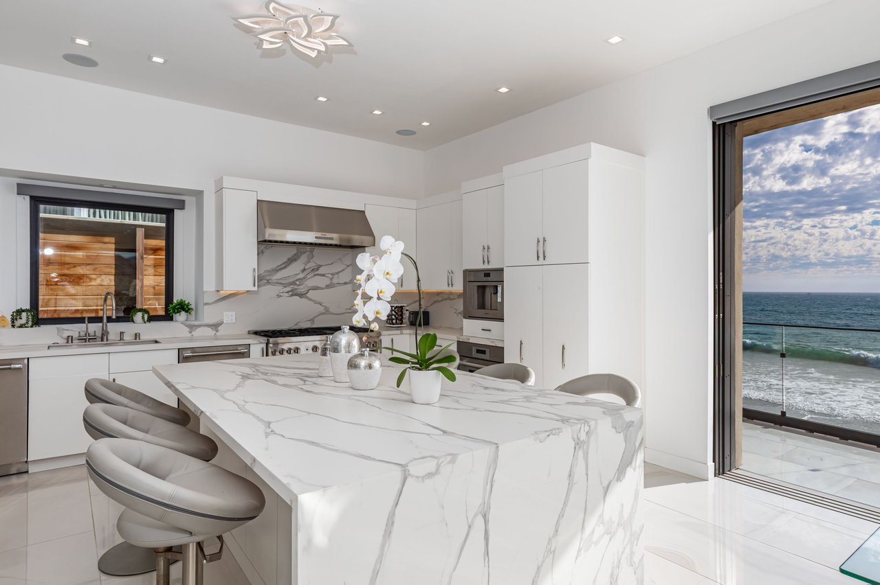 11350 Pacific Coast Hwy