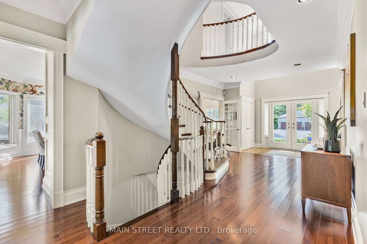 120 Willow Farm Lane, Aurora