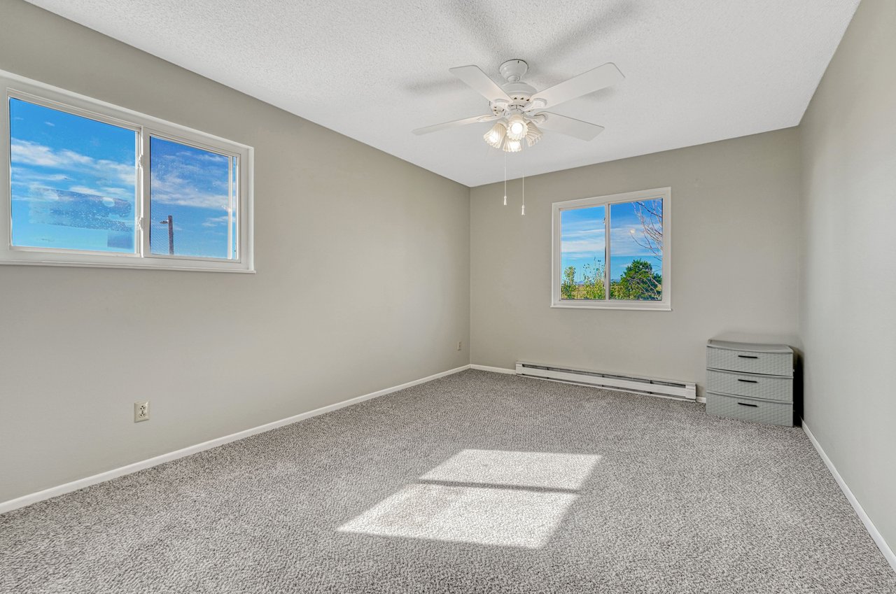 12895 Green Meadow Drive