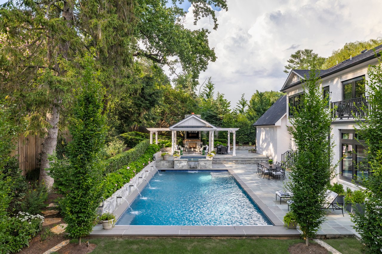 McLean, VA