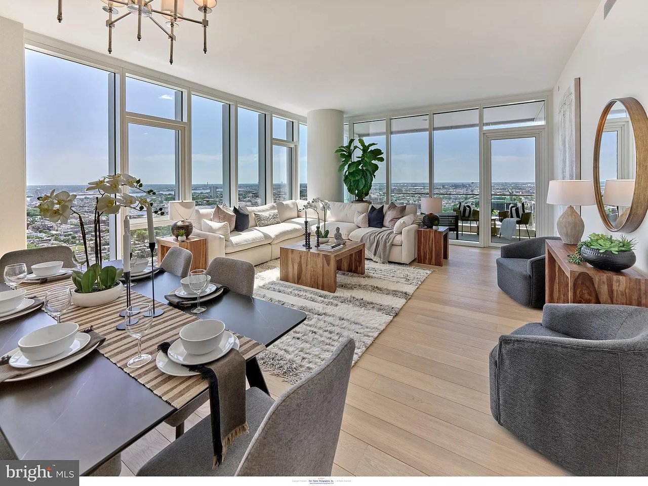 301 S Broad, #2702