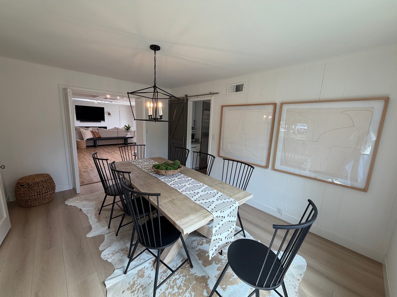 Exclusive Listing - 786 Los Palos Manor