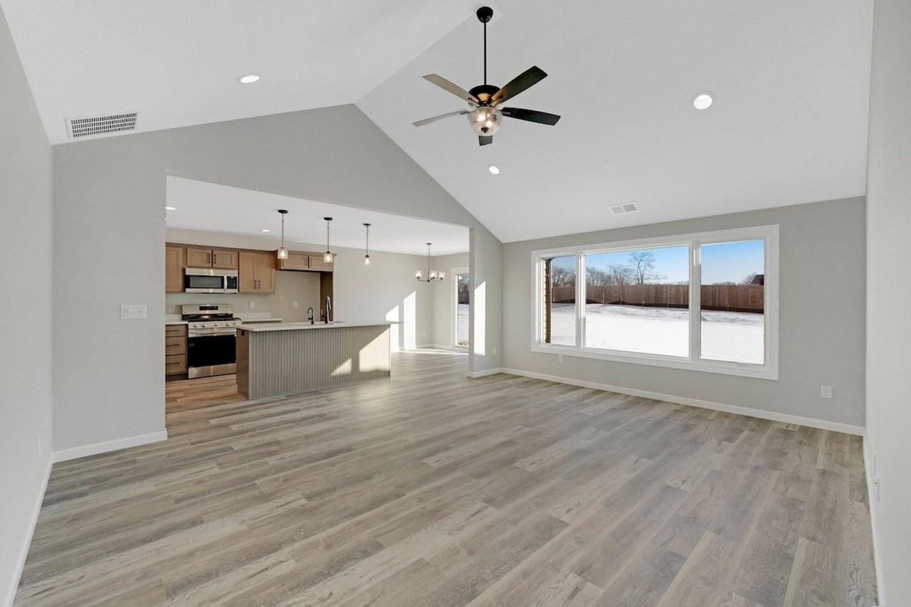 118 Sunset Dr
