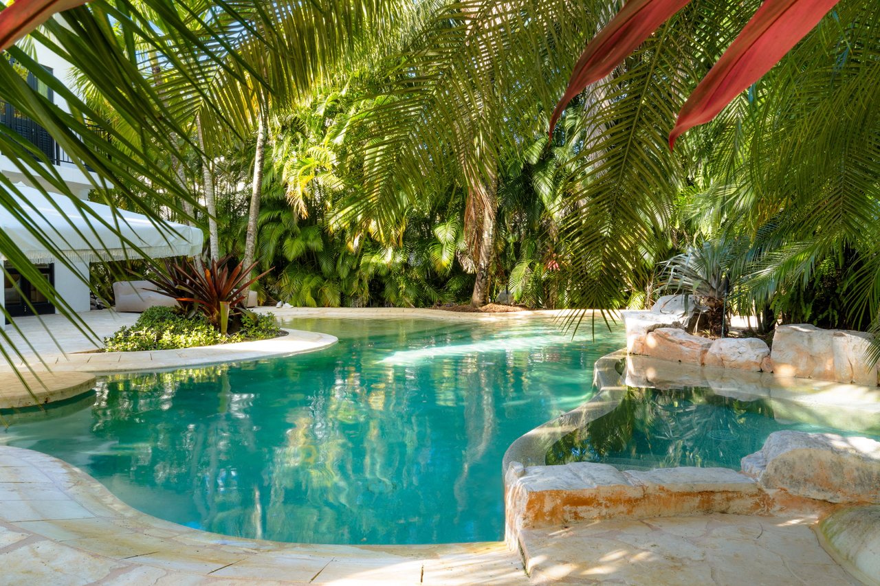 285 Dorado Beach East