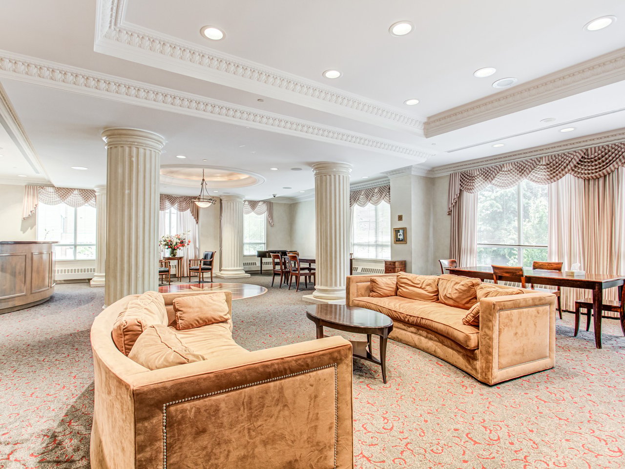 Prestigious Royal Arms Residence