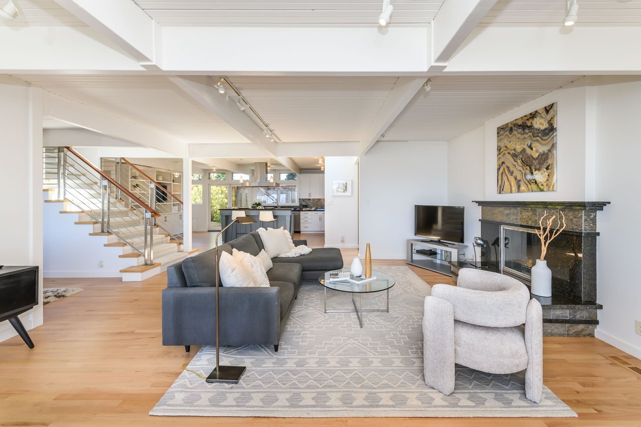 110 Cloud View Rd