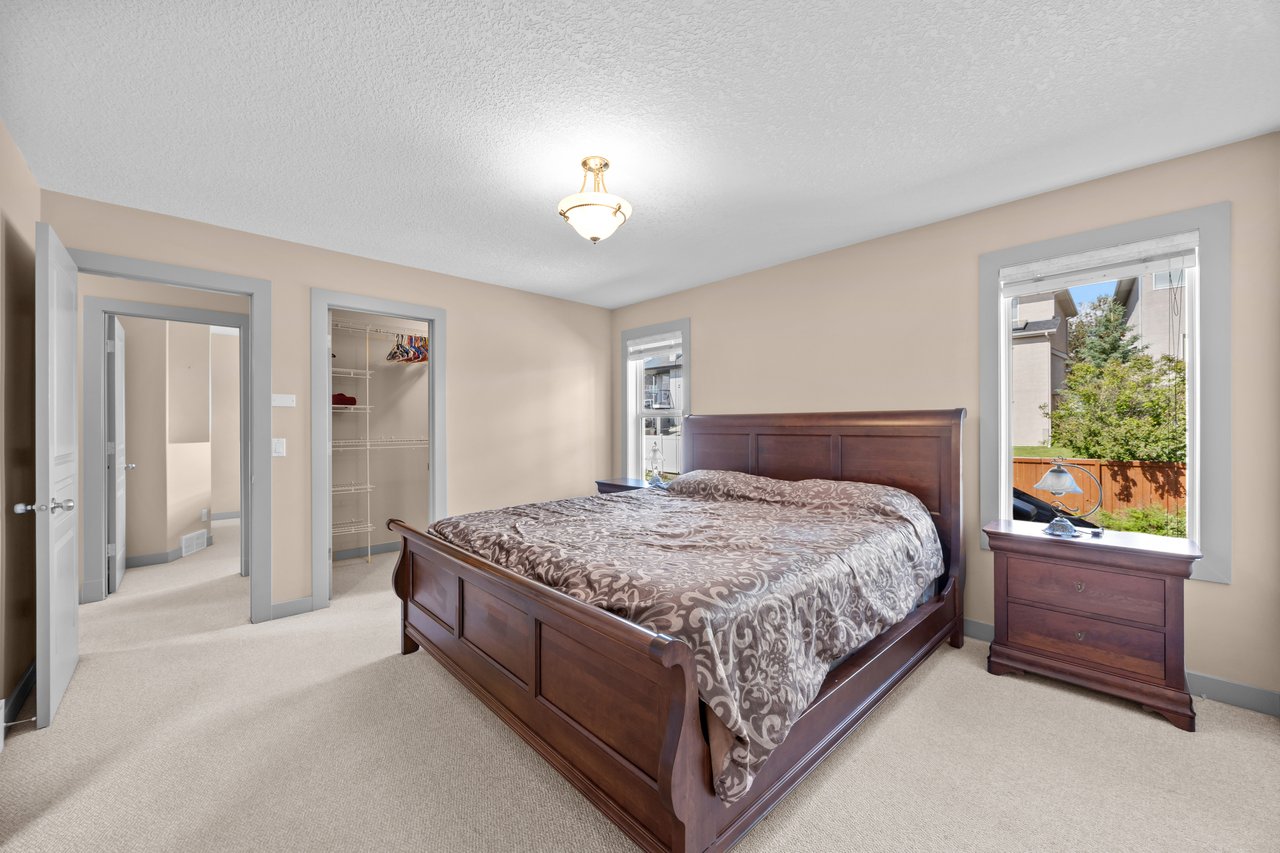 139 Tuscany Ridge Close NW