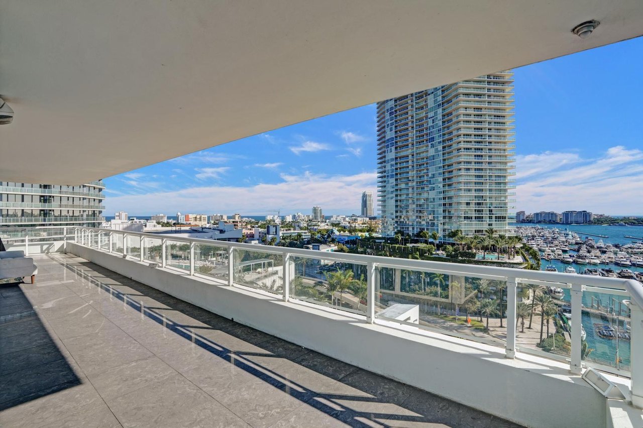 520 WEST AVE #1101