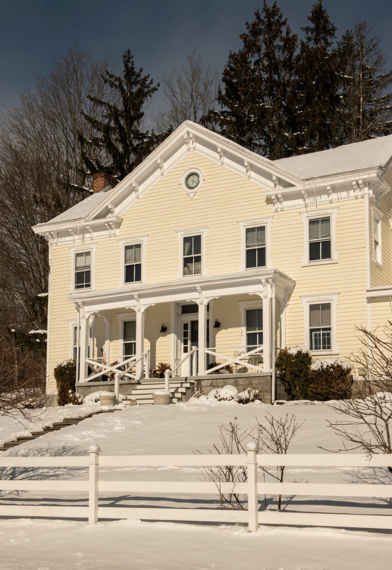 132 Decker Road, Gallatin