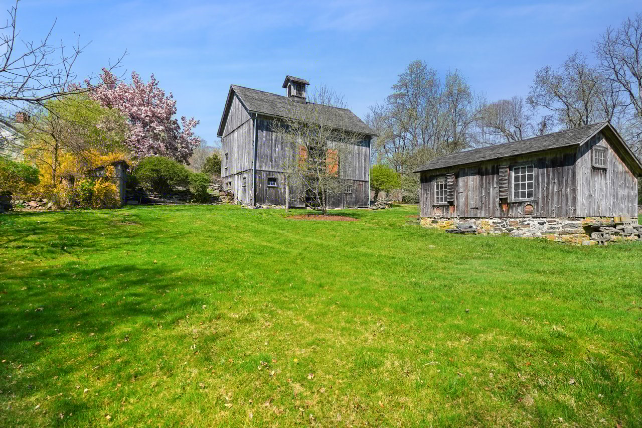 121 Post Office Road