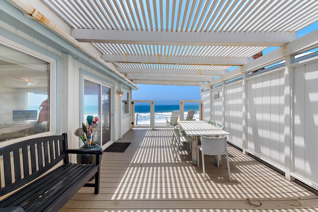 1880 N El Camino Real 2