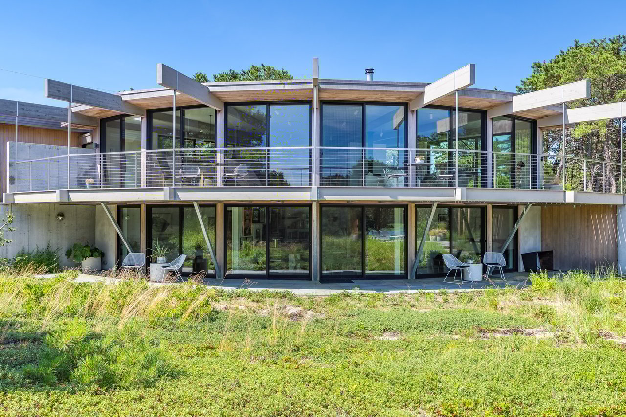 Cape Cod Modernist Masterpiece
