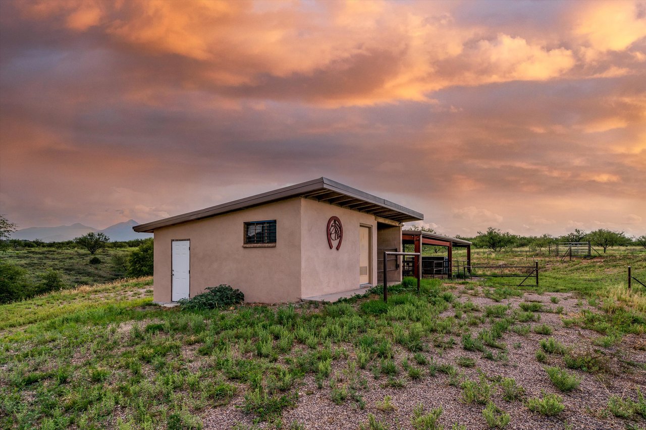 85 Hog Canyon Road