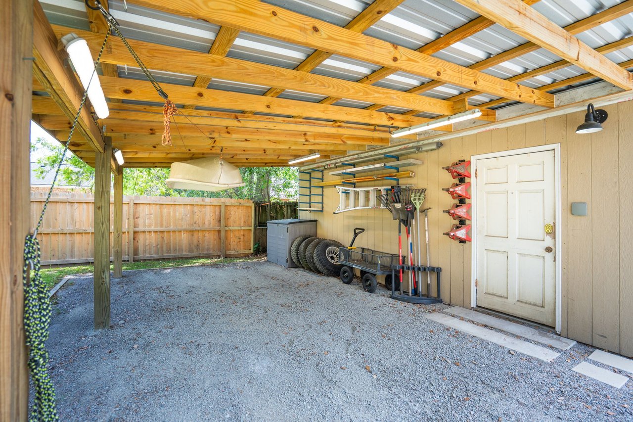1915 Aichele Drive
