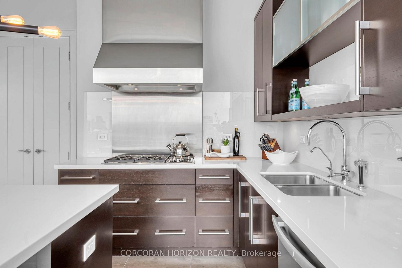 LUXURY LIVING AT THE RITZ