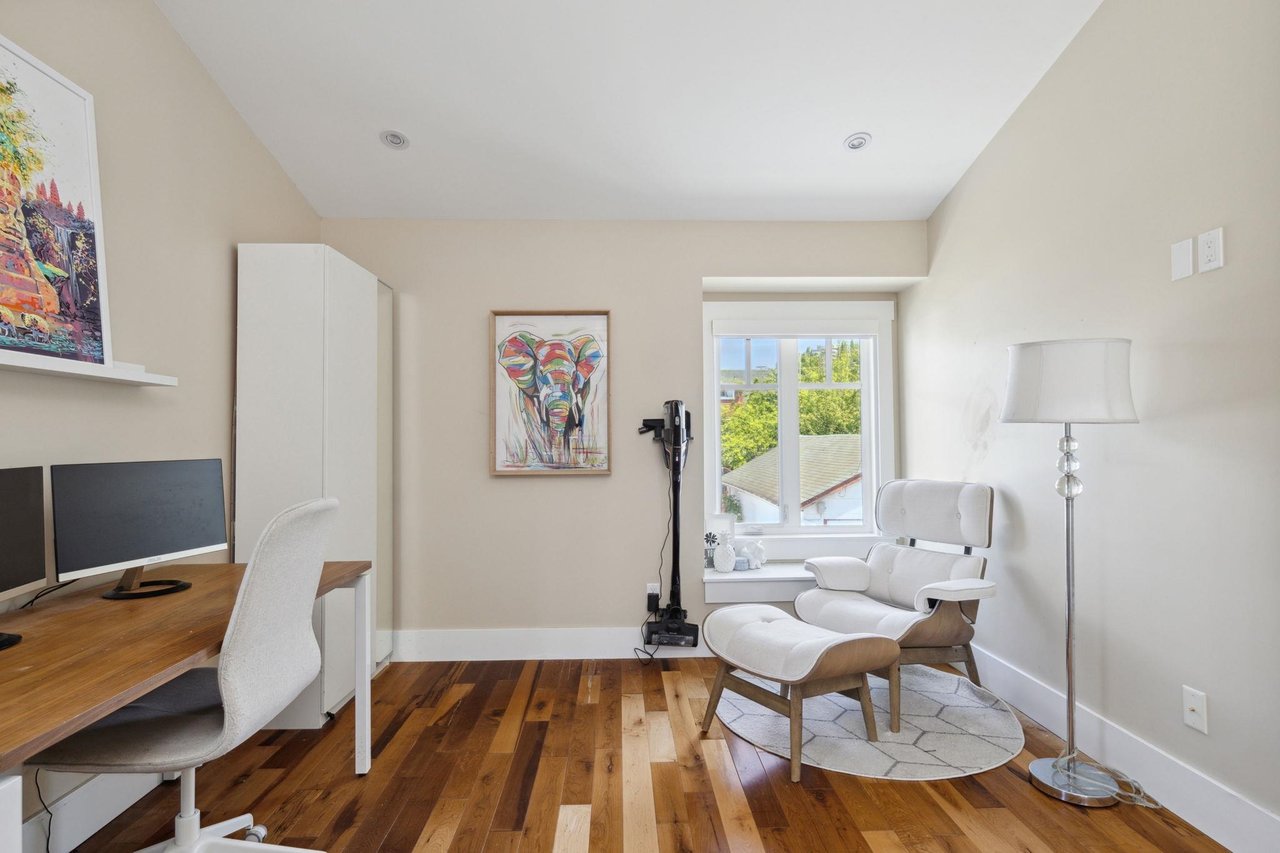617 Mahon Avenue, North Vancouver