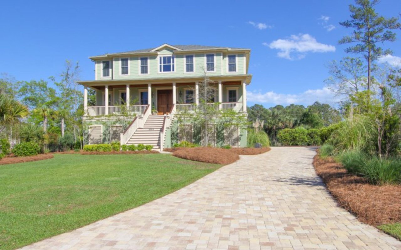 A Featured Listing – 3044 Yachtsman Drive