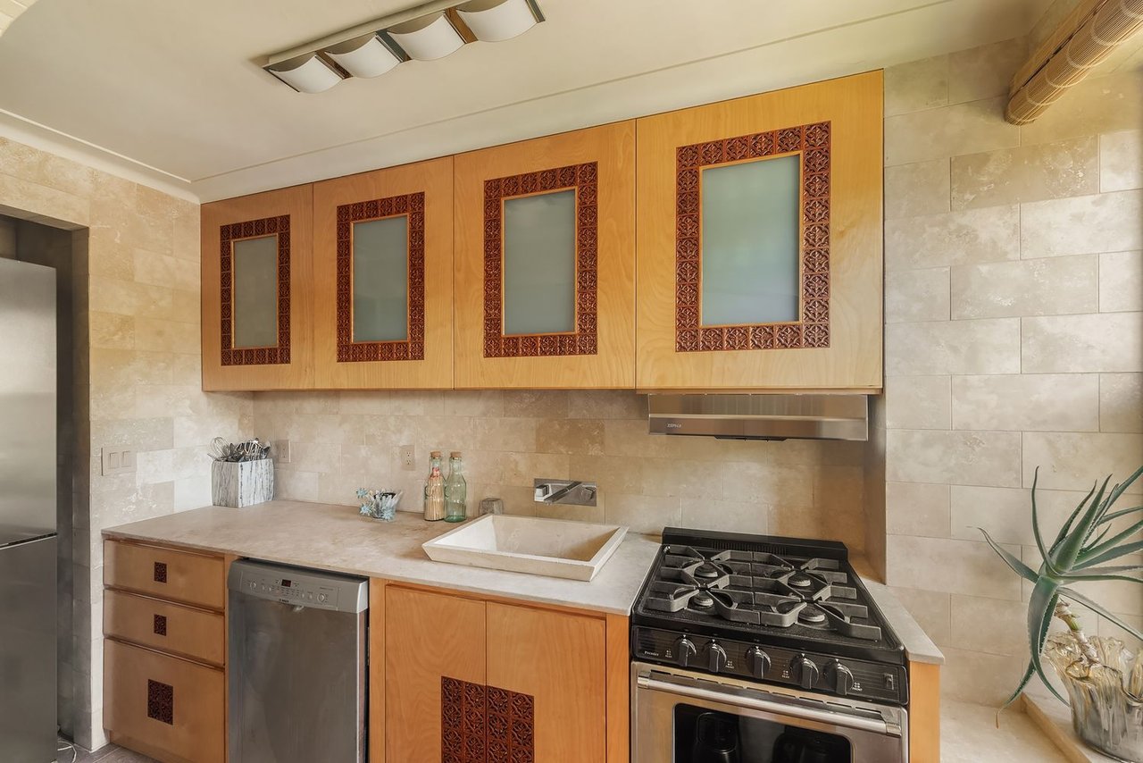 230 Riverside Drive, Unit 4A