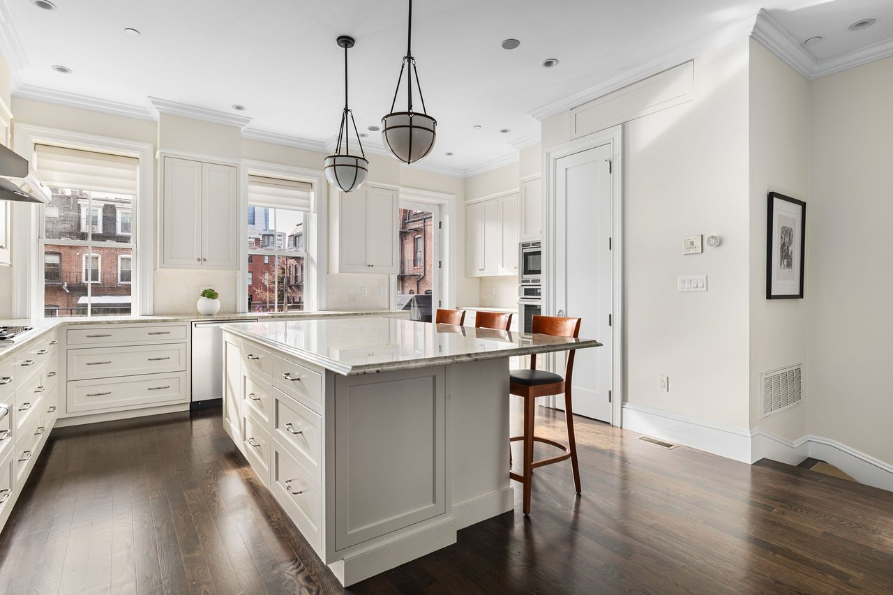 246 West Newton Street Unit 1