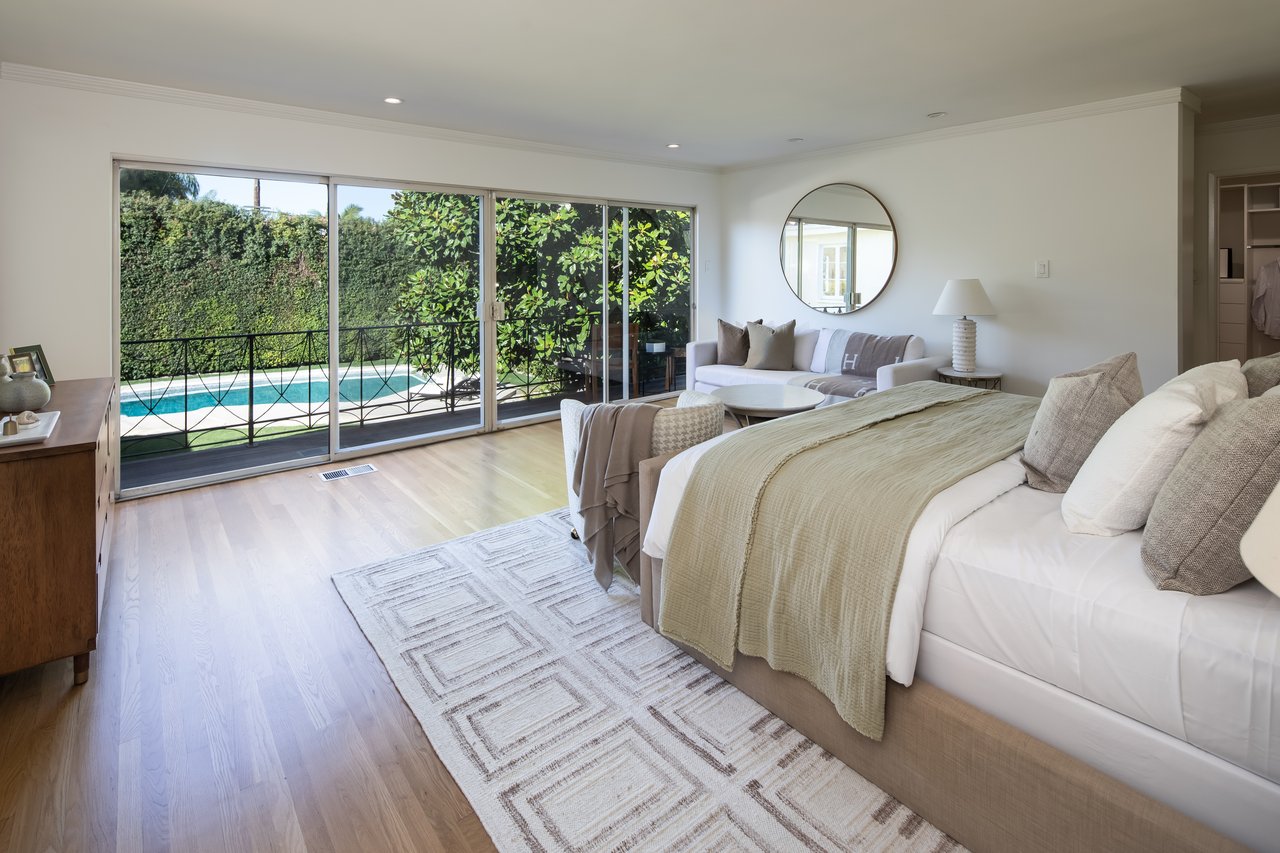 712 Walden Dr, Beverly Hills