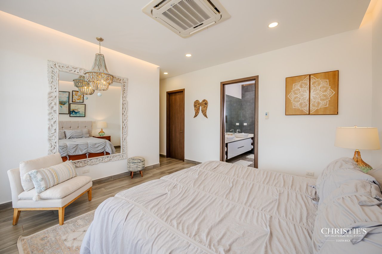 Ocean View Townhome in Hacienda Pinilla 