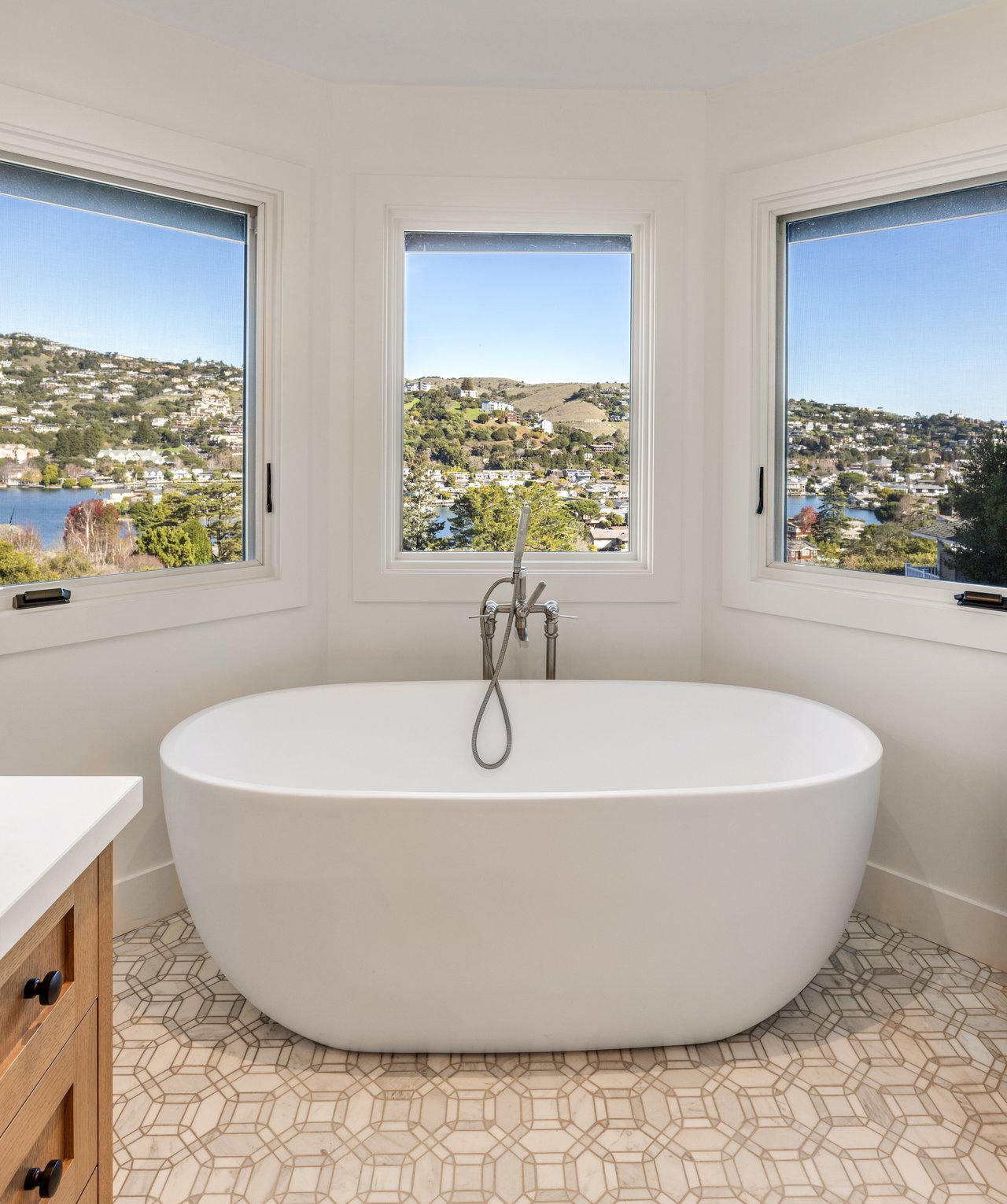 Stylish and Renovated Belvedere Beauty