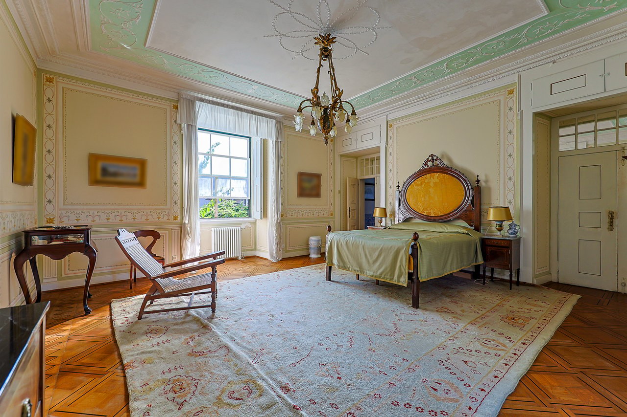 Magnificent 17th-Century Palace with  76,400 m² Estate Near Coimbra