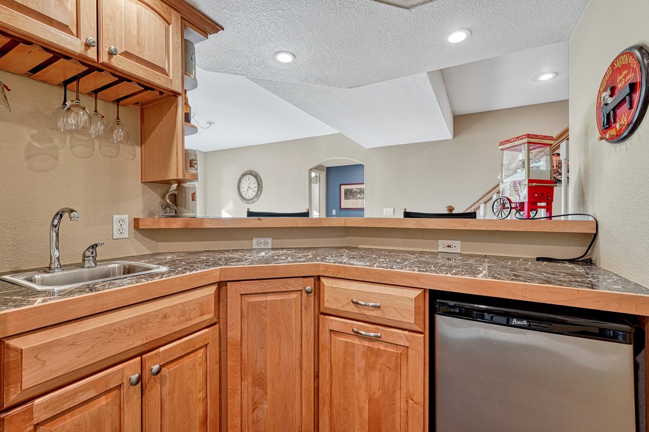 6620 Country Estates Lane