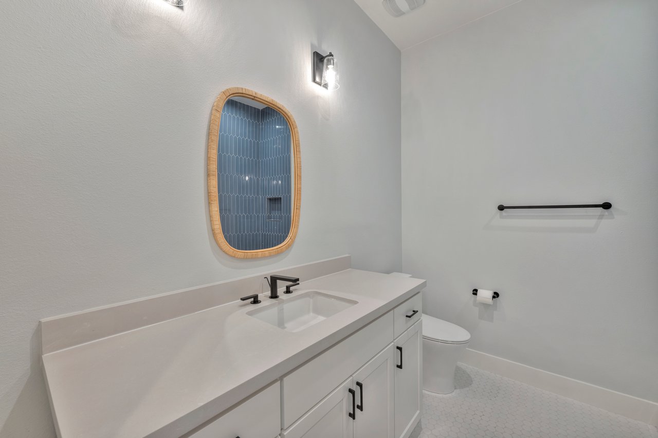 Barefoot Lane, 3476 Sq. Ft.