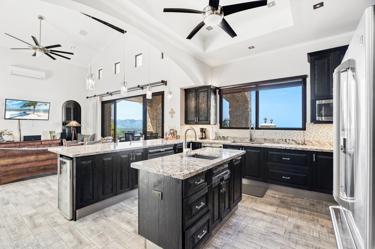 Villa Valhalla | Prime Ocean-View Property in One of Guanacaste’s Most Desirable Beach Towns