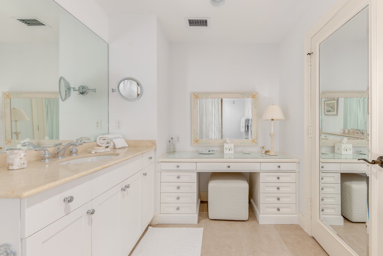 11663 SE Florida Ave