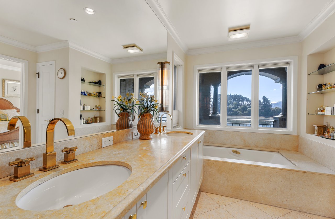 Available on De Silva Island