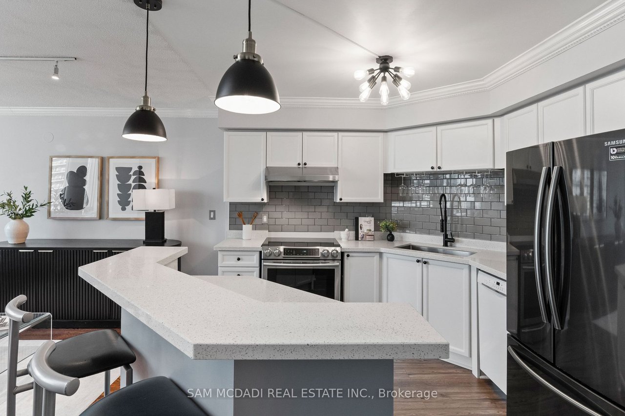 DREAMY TWO-STOREY PENTHOUSE