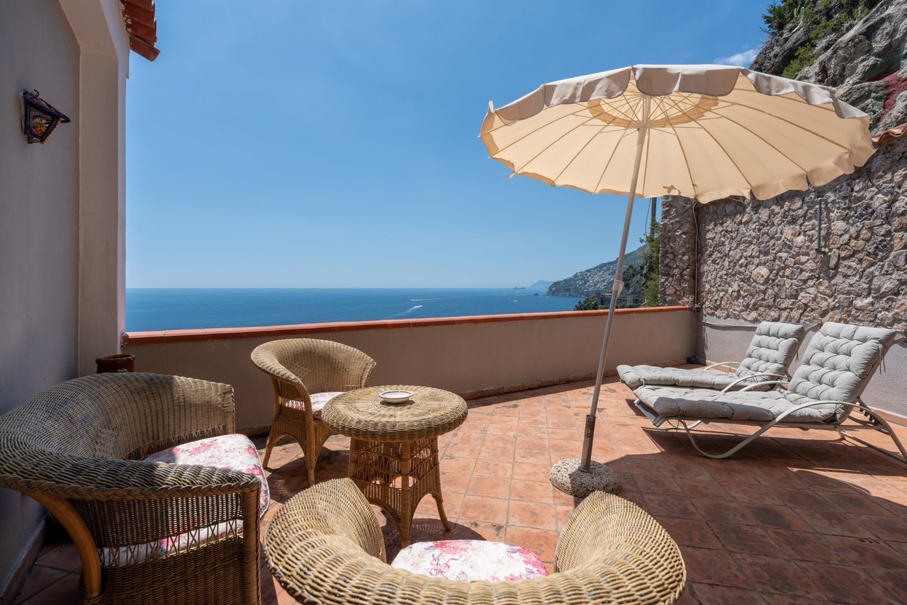 Seafront Villa With Pool in Conca Dei Marini