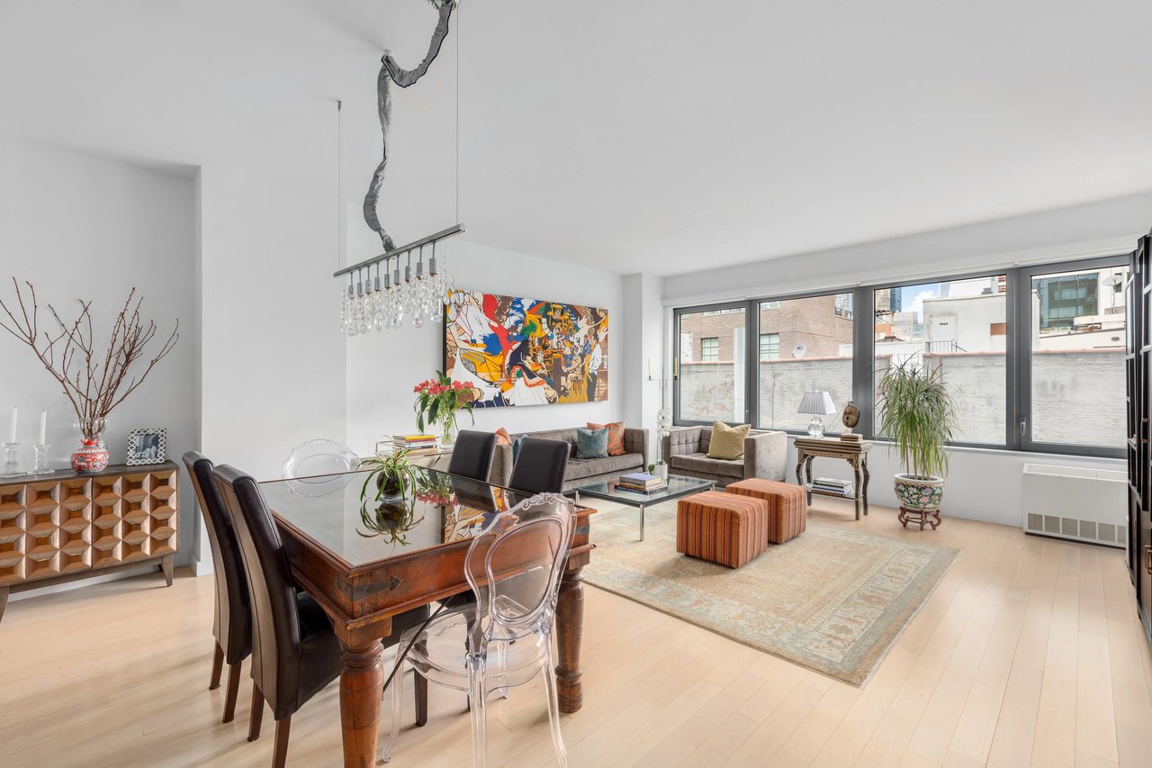 447 W 18th St, #7E